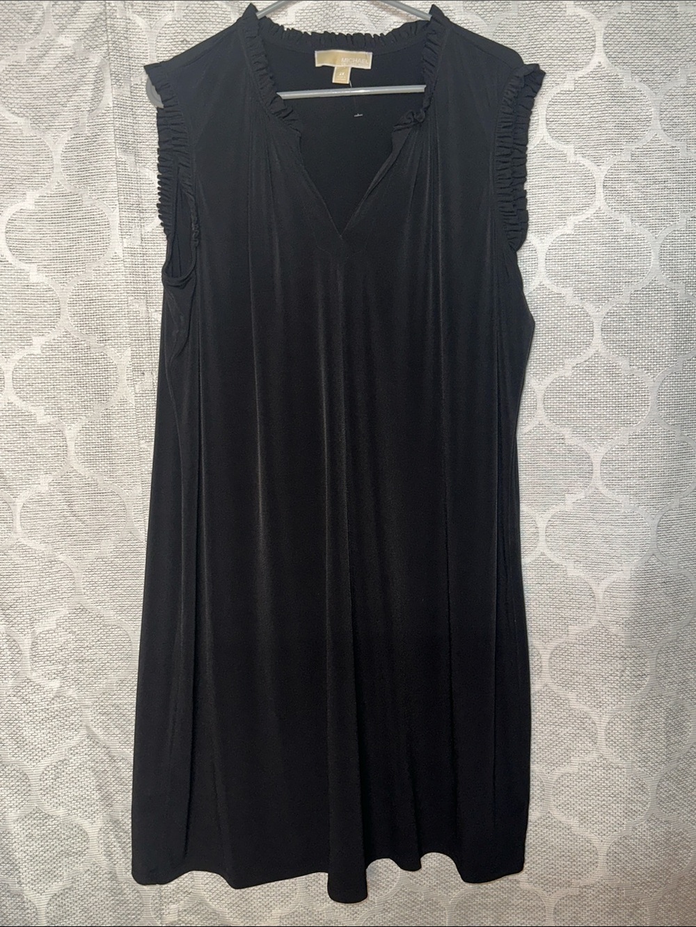Michael Kors Black Ruffle Shift Dress Women's Plus Size 2X V-Neck NWOT Shift